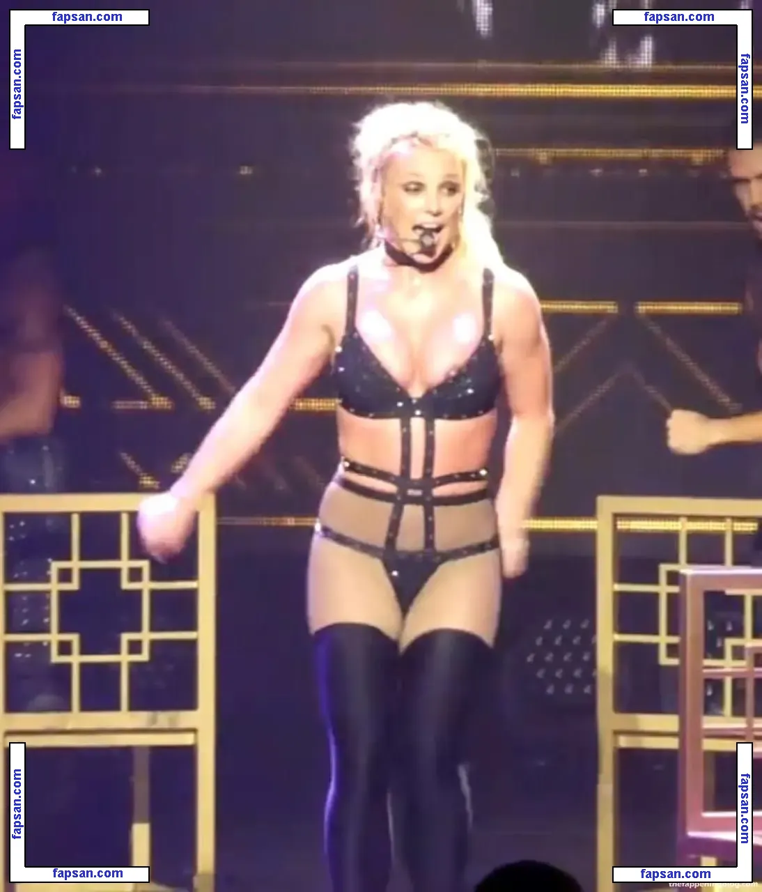 Britney Spears nude photo #3070 from OnlyFans