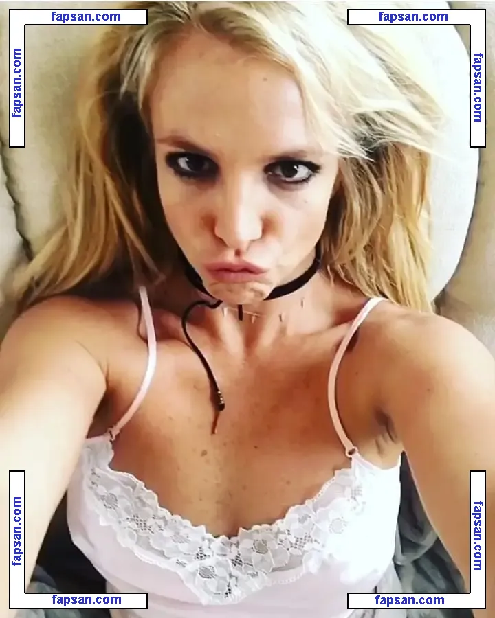 Britney Spears голая фото #3490 с Онлифанс