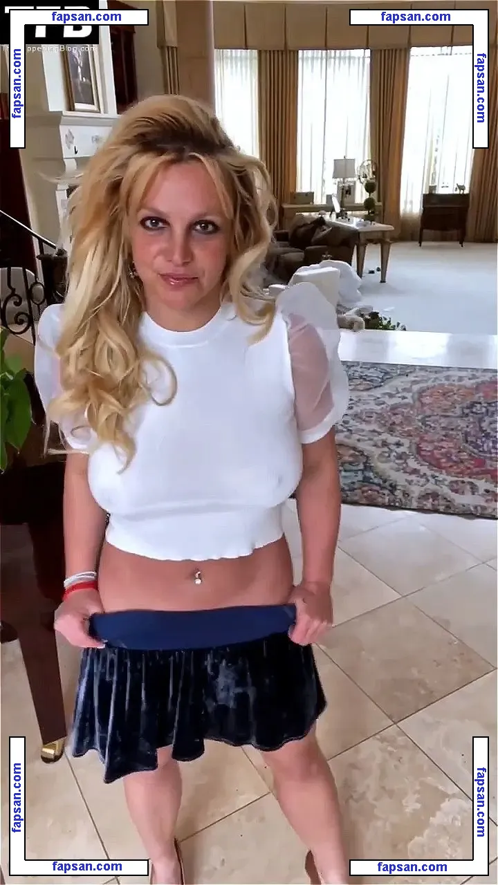 Britney Spears nude photo #3535 from OnlyFans