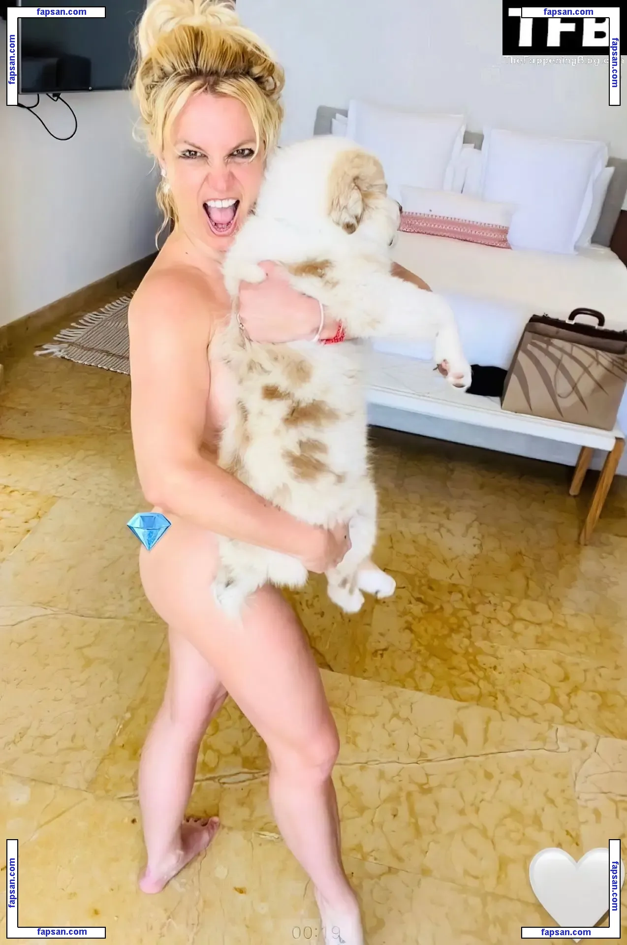 Britney Spears nude photo #3668 from OnlyFans