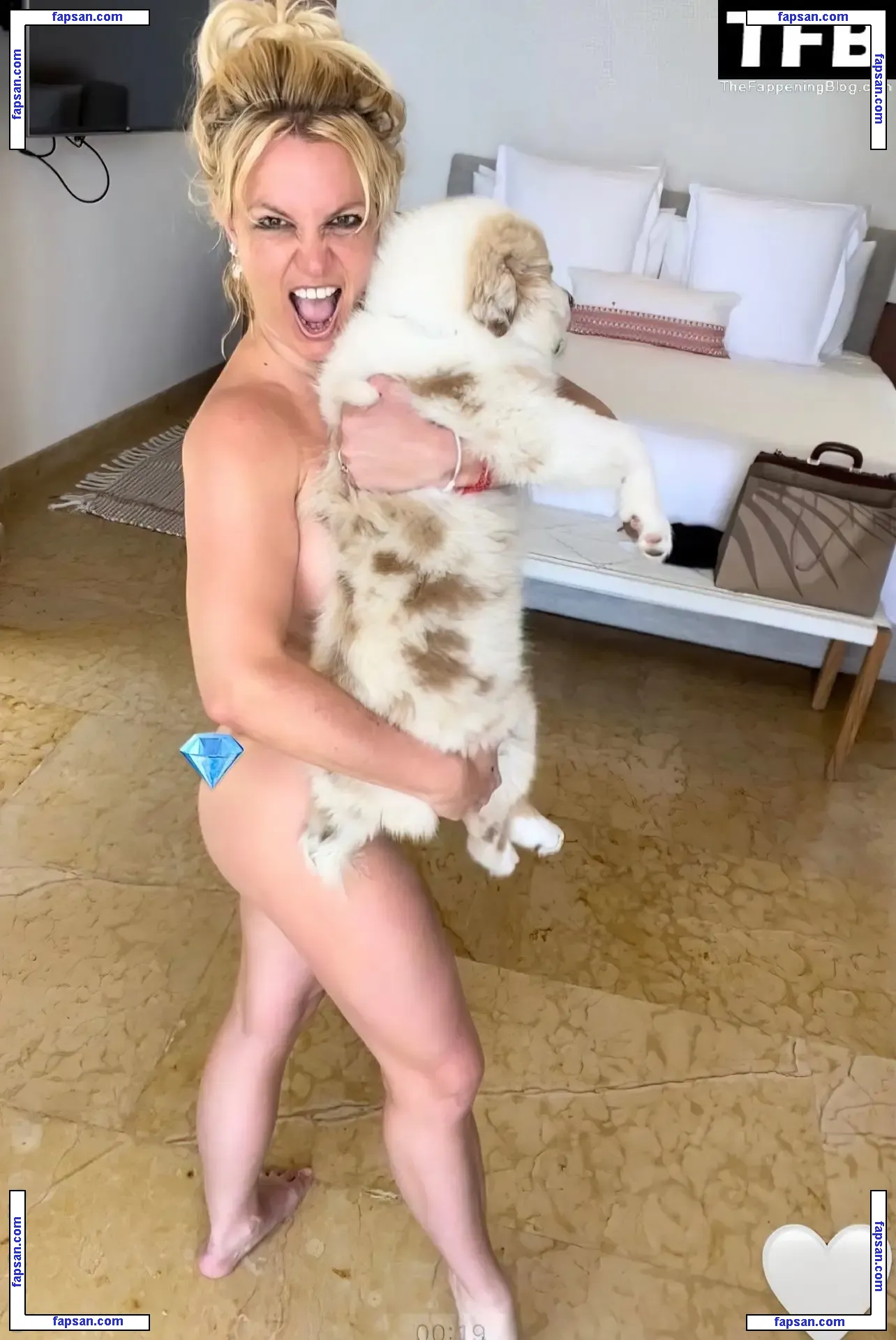 Britney Spears nude photo #3670 from OnlyFans