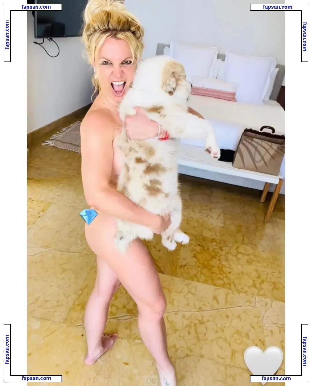 Britney Spears nude photo #3694 from OnlyFans