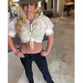 Britney Spears nude #3683