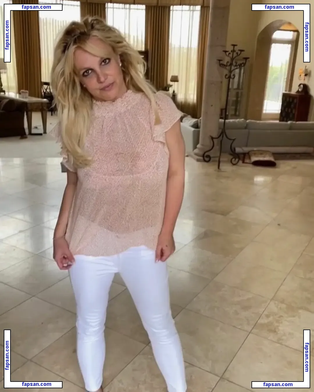 Britney Spears nude photo #4533 from OnlyFans