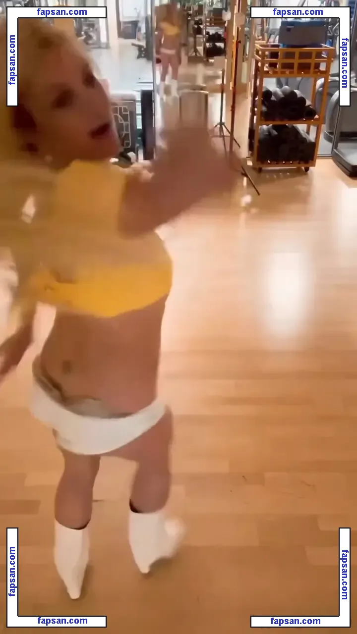 Britney Spears nude photo #5360 from OnlyFans