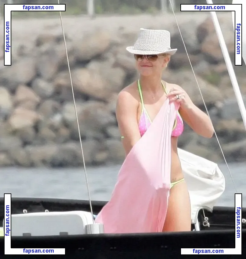 Britney Spears nude photo #5404 from OnlyFans