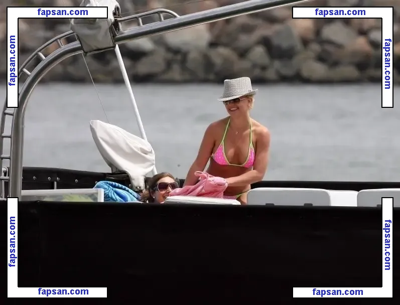 Britney Spears nude photo #5410 from OnlyFans