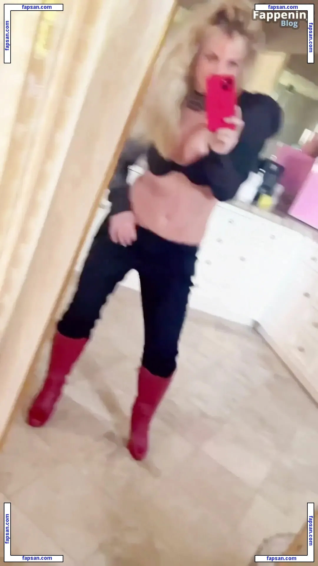 Britney Spears nude photo #5470 from OnlyFans
