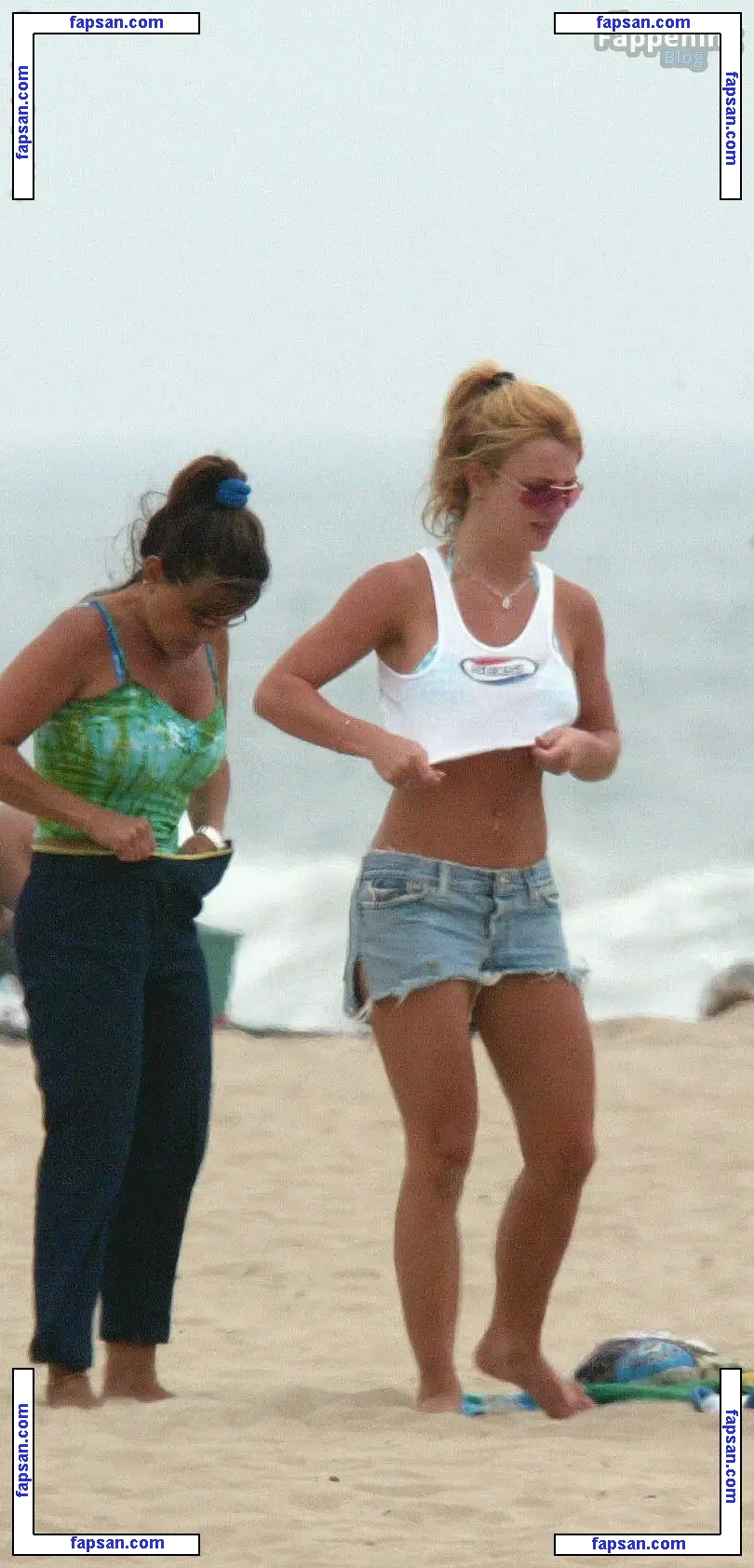 Britney Spears nude photo #5539 from OnlyFans