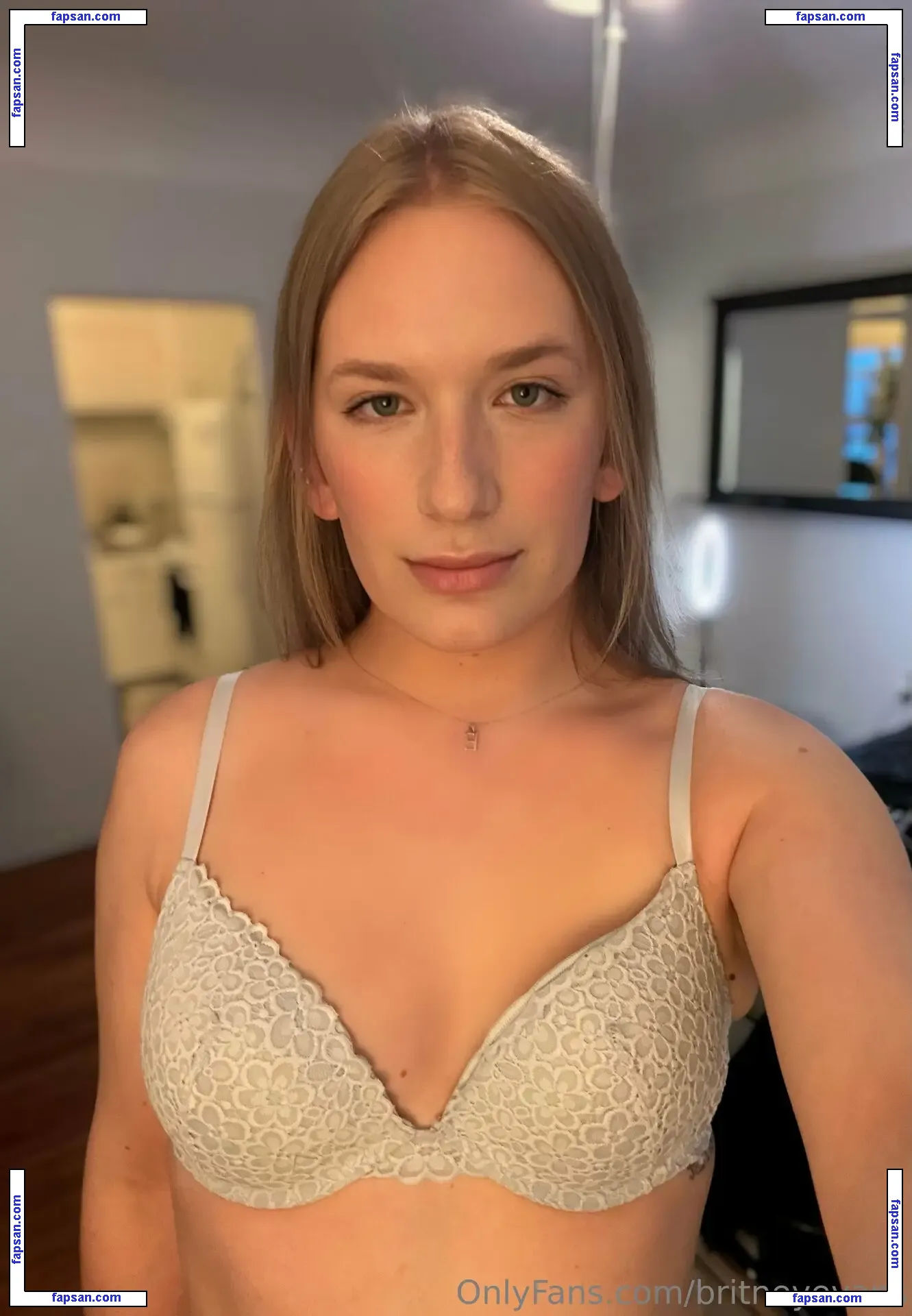 britneyevans nude photo #0015 from OnlyFans