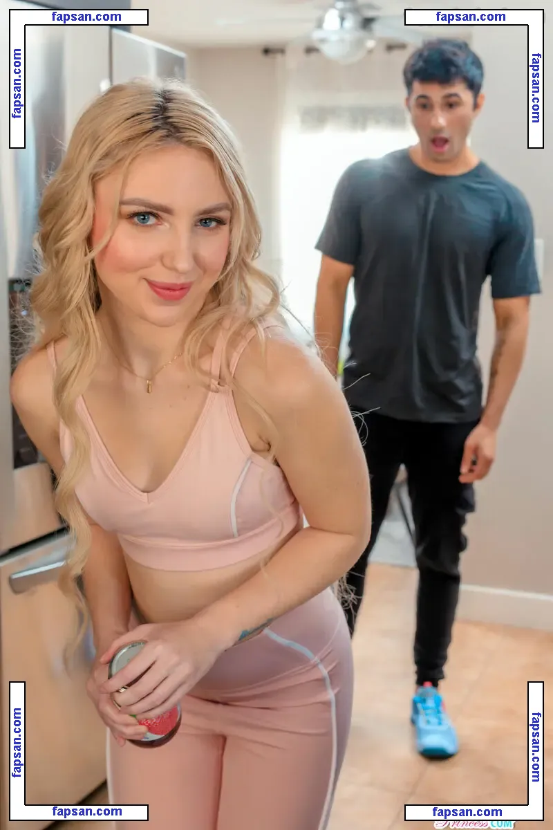 Britt Blair nude photo #0120 from OnlyFans