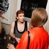 Britt Lower голая #0096