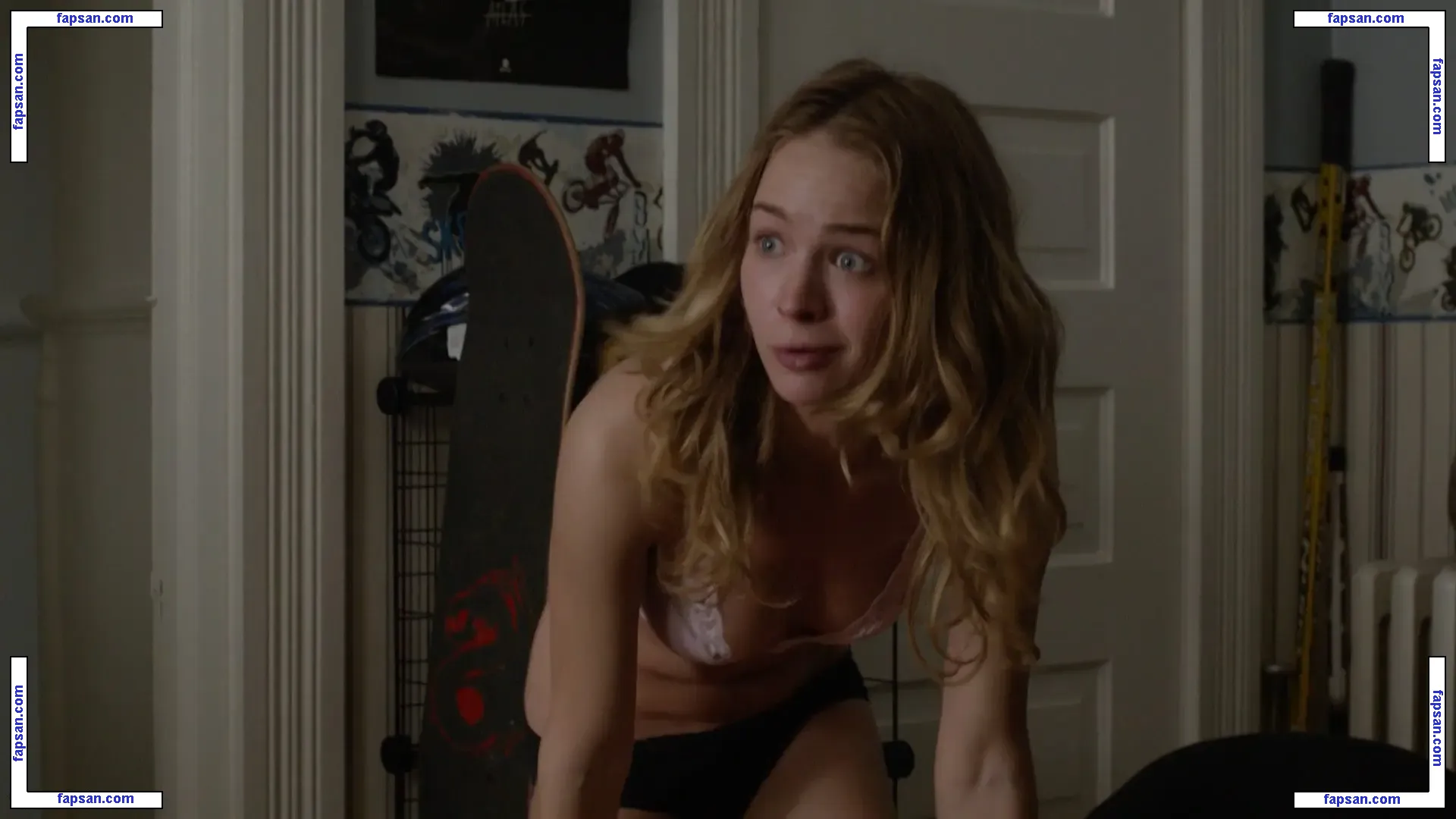 Britt Robertson nude photo #0077 from OnlyFans