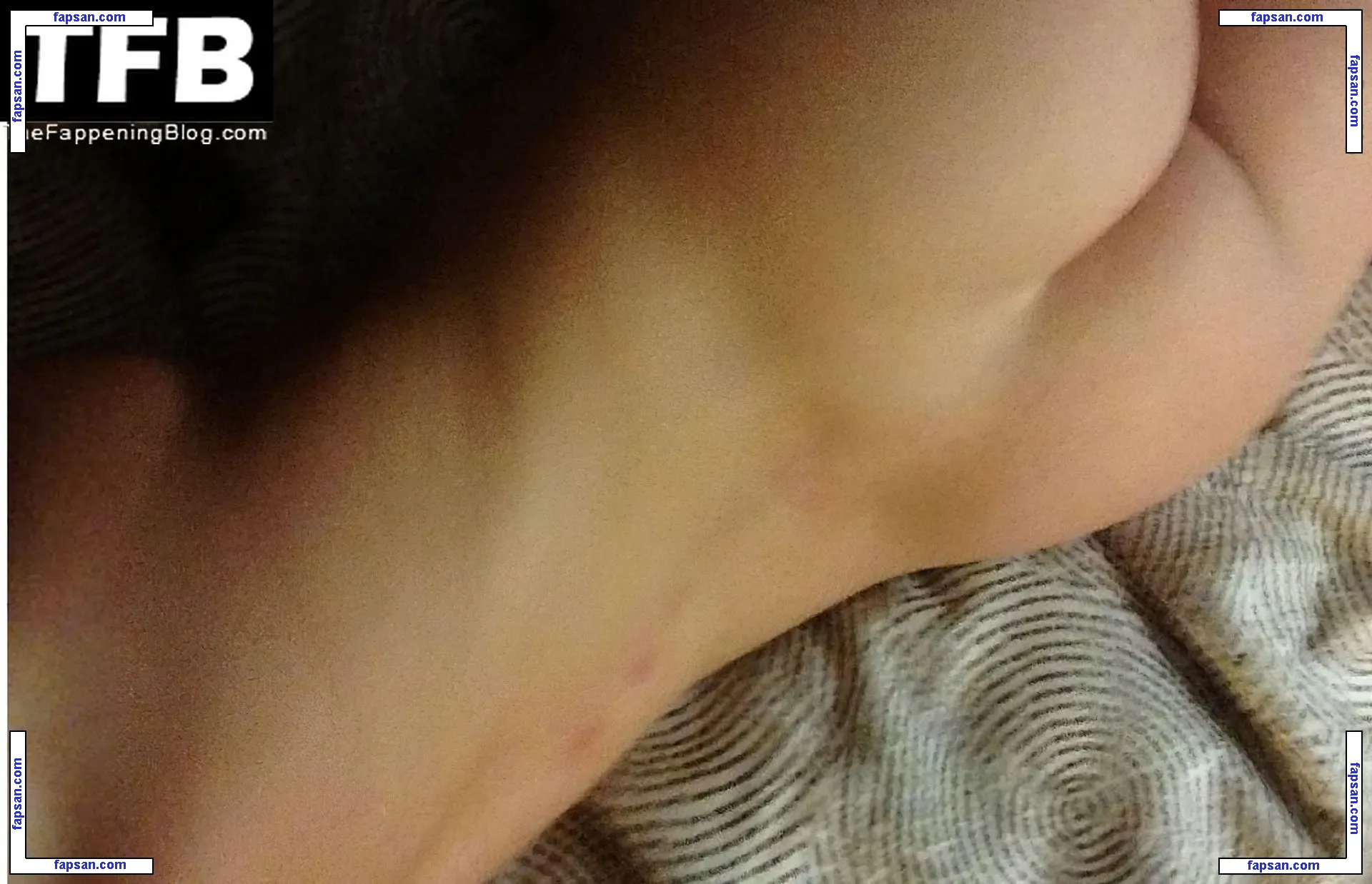 Britt Robertson nude photo #0135 from OnlyFans