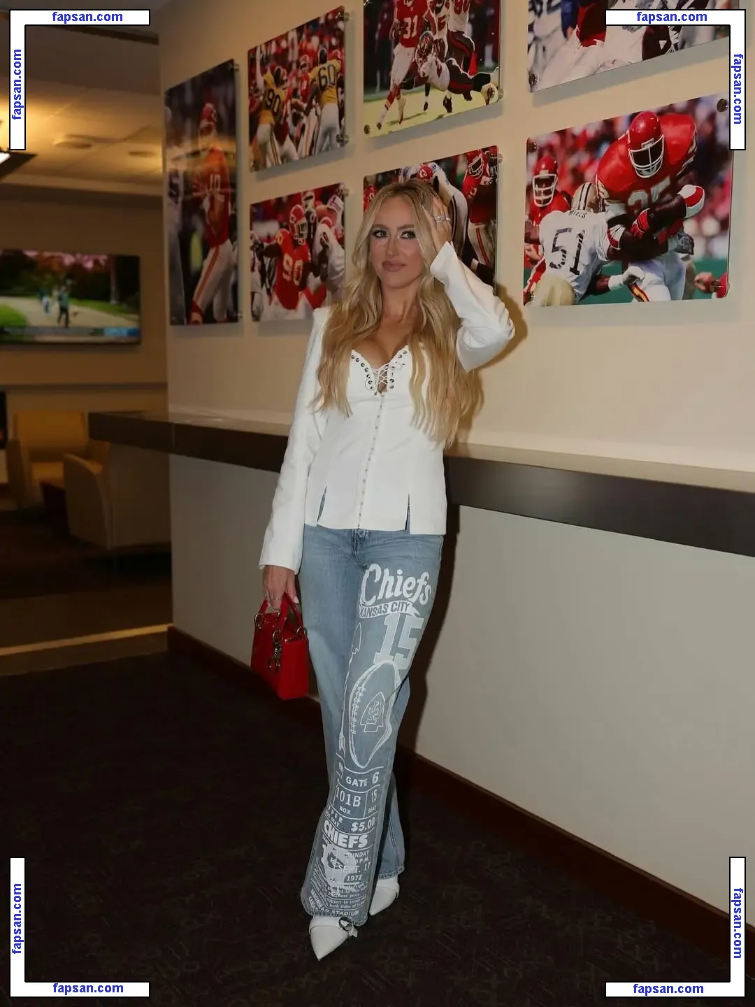 Brittany Lynne голая фото #0009 с Онлифанс