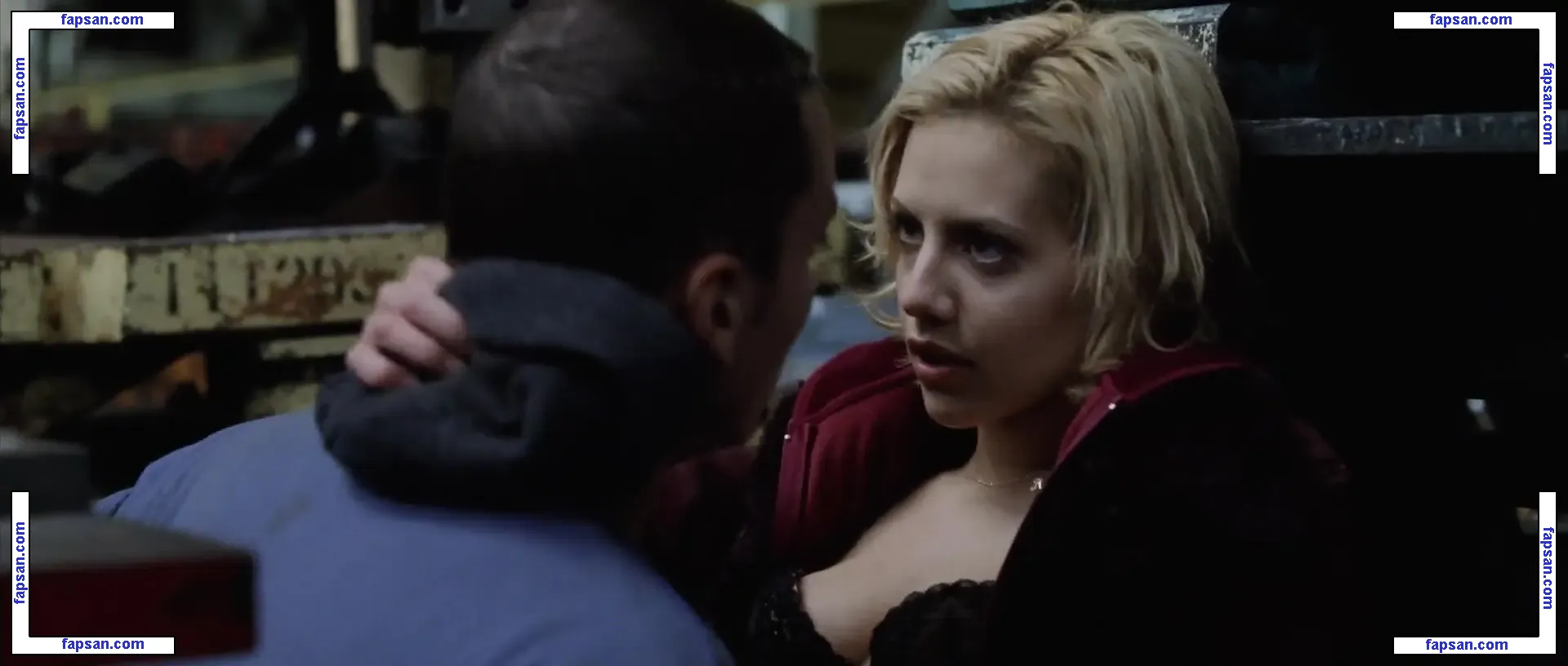 Brittany Murphy голая фото #0264 с Онлифанс