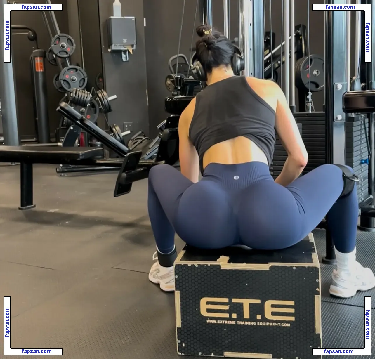 Brittany Perille голая фото #0032 с Онлифанс