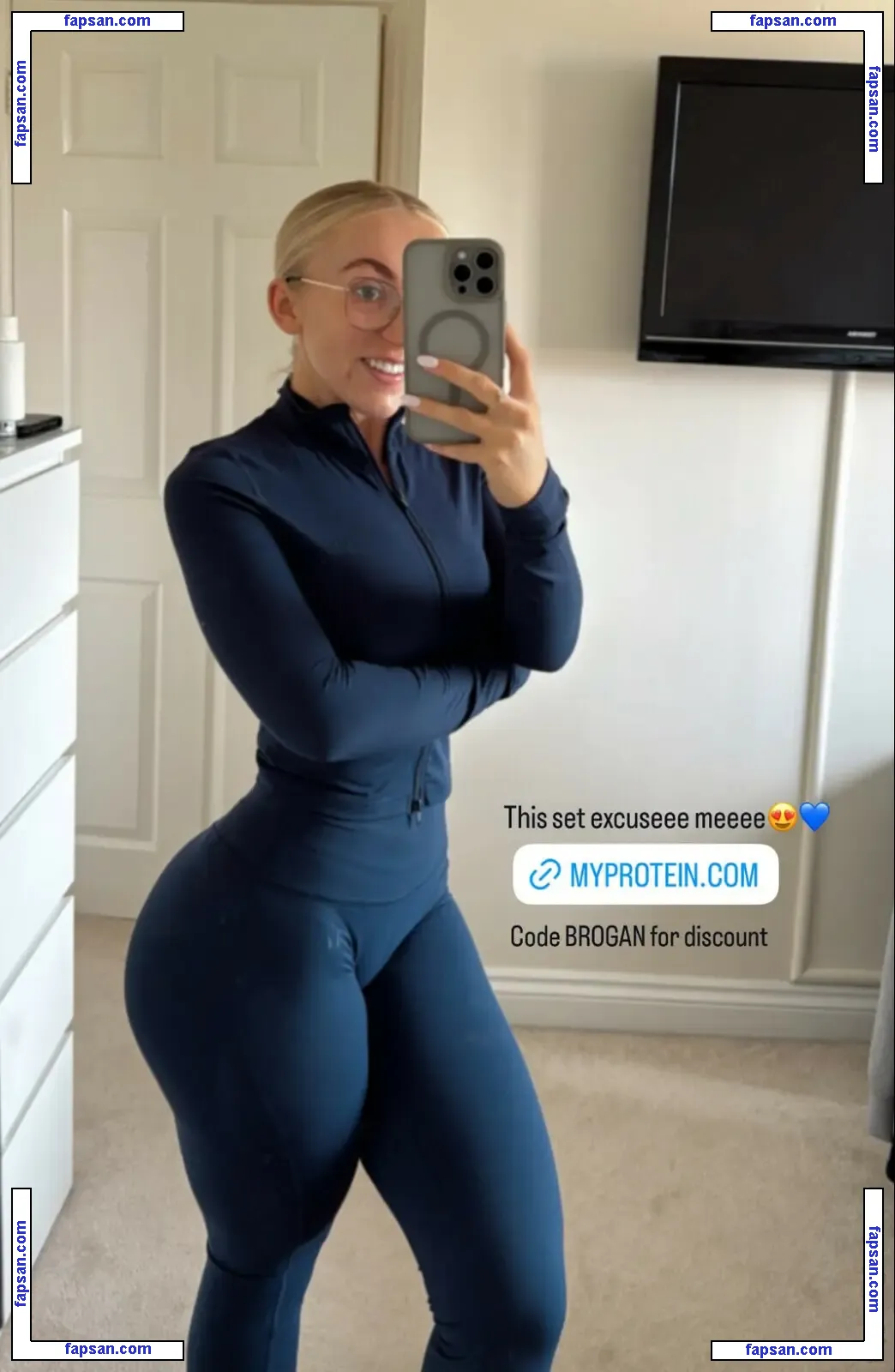 Brogan Small nude photo #0110 from OnlyFans