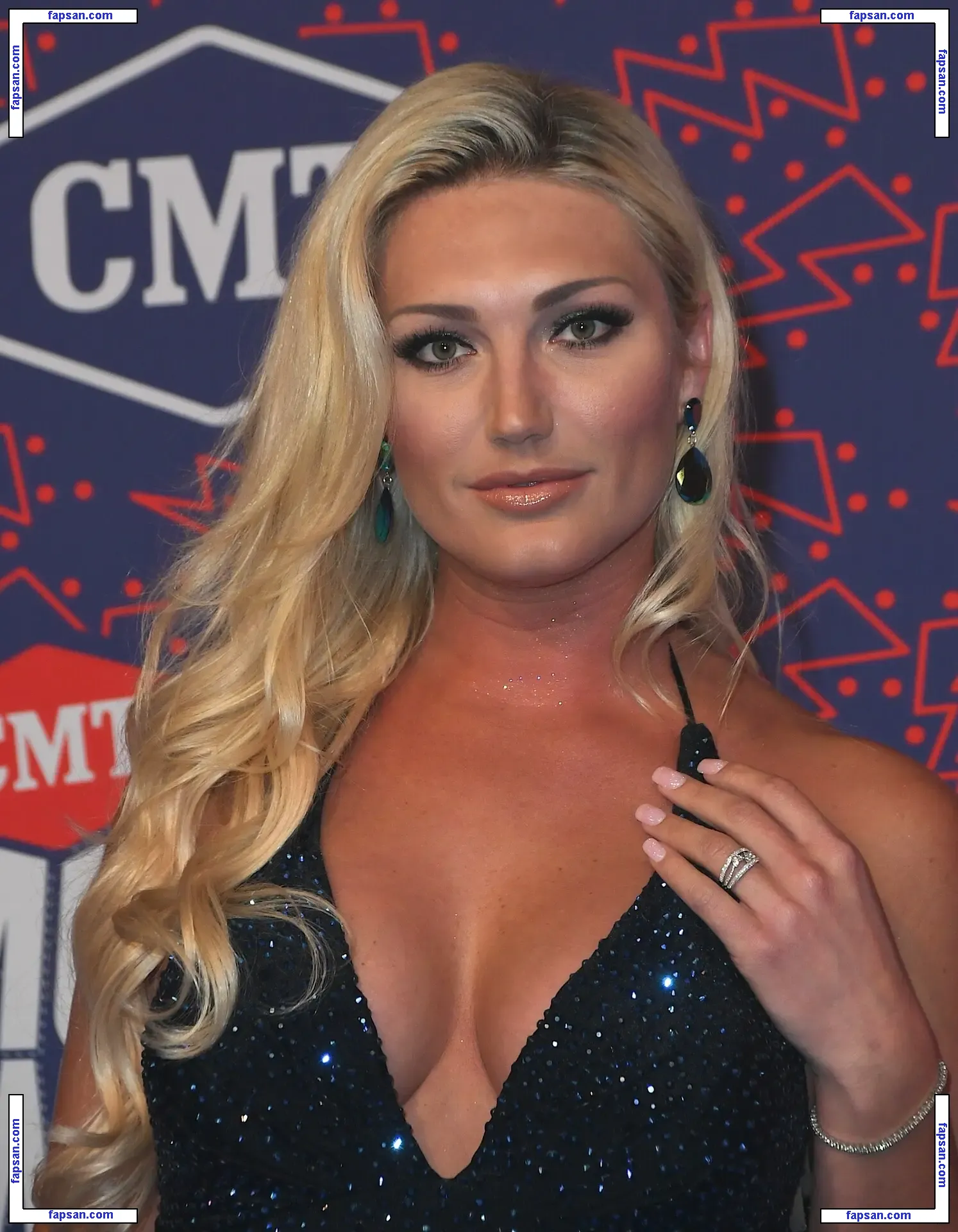 Brooke Hogan голая фото #0572 с Онлифанс