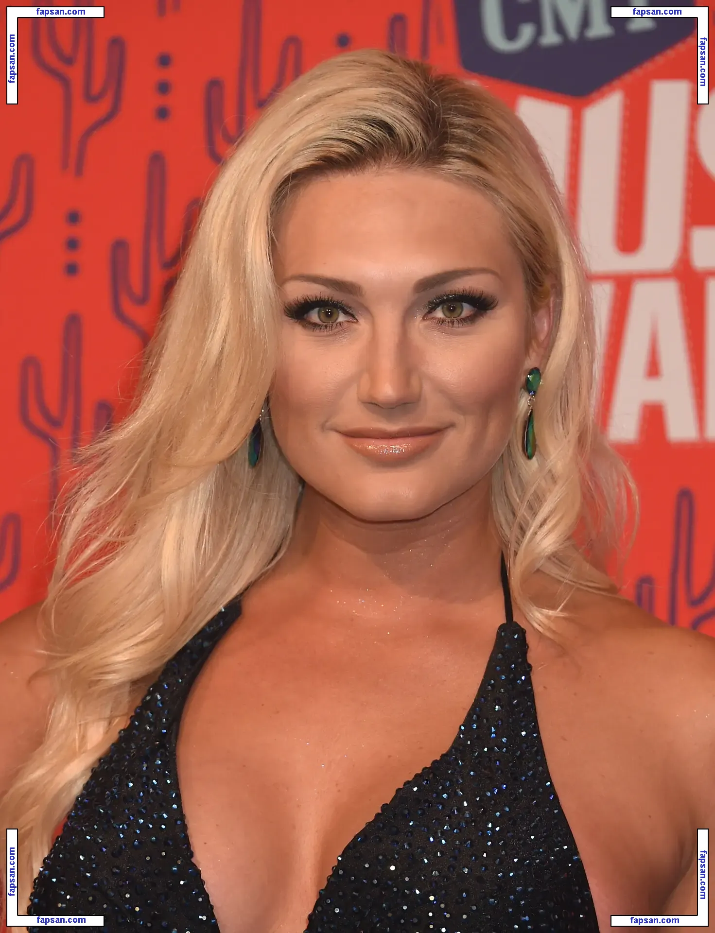 Brooke Hogan голая фото #0576 с Онлифанс