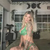 Brooke James голая #0001