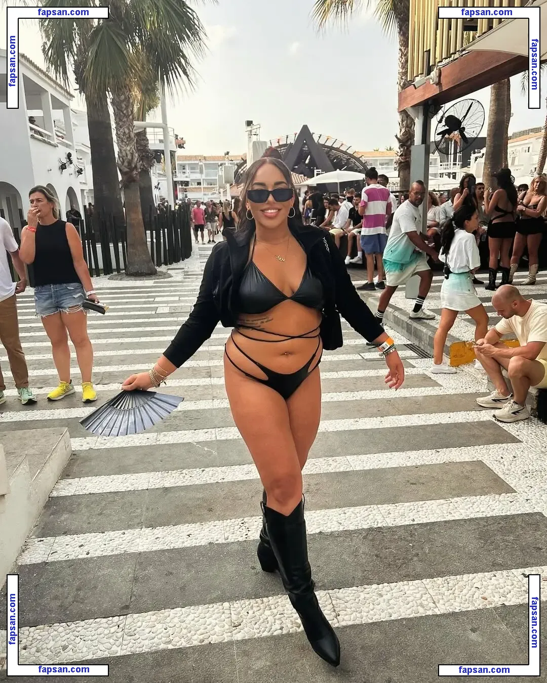 Brooke Scholefield голая фото #0004 с Онлифанс