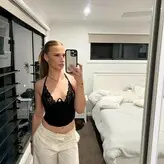 Brooke Vanderzwan nude #0002