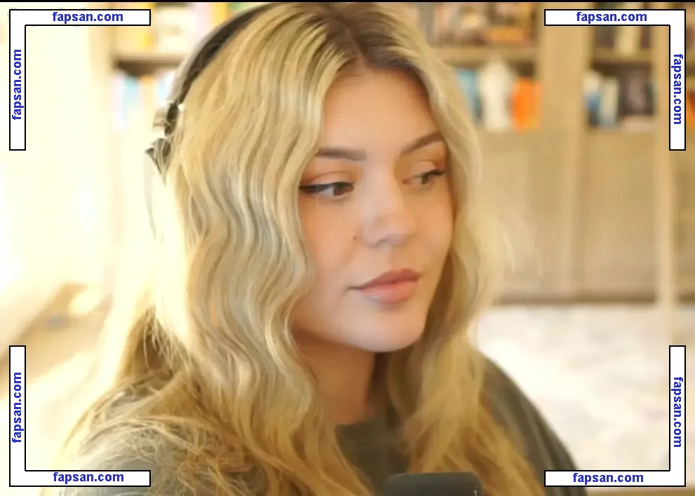 BrookeAB голая фото #0021 с Онлифанс