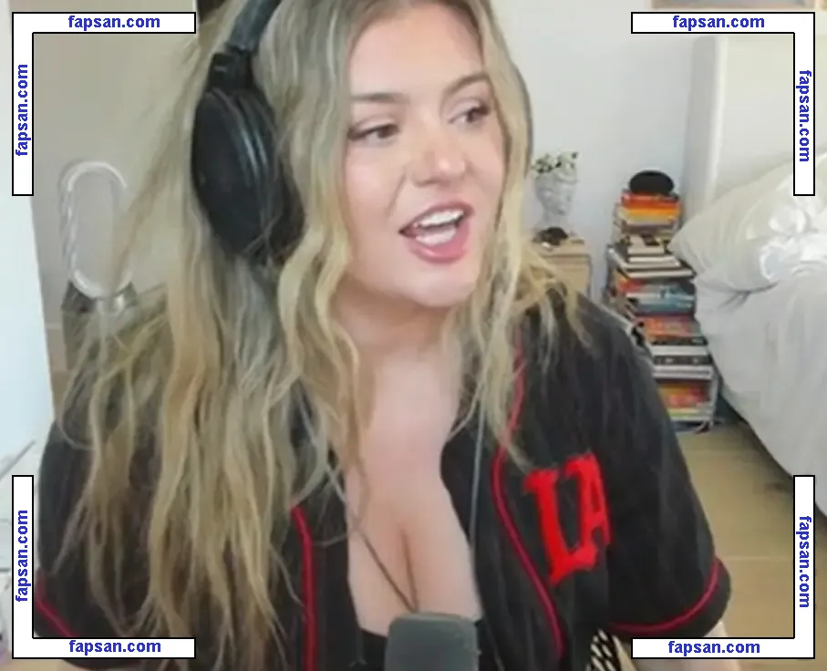 BrookeAB голая фото #0032 с Онлифанс