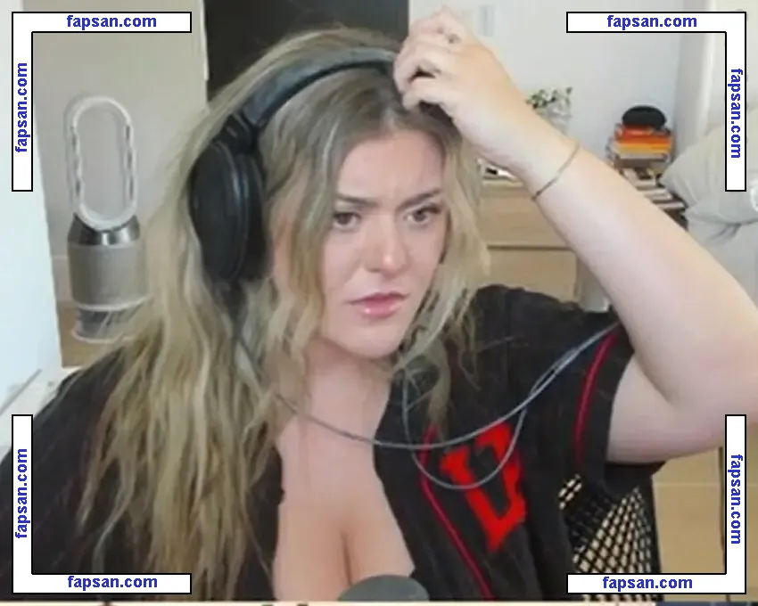 BrookeAB голая фото #0037 с Онлифанс