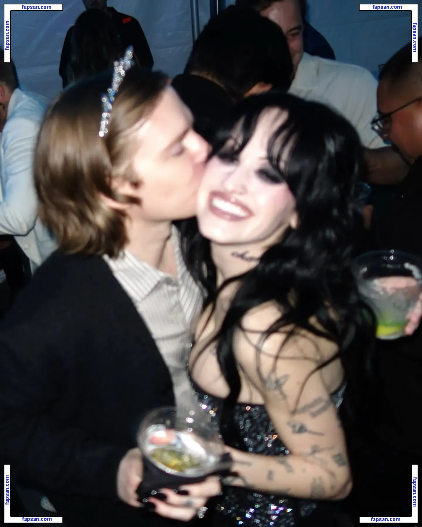 brookesharks голая фото #0011 с Онлифанс