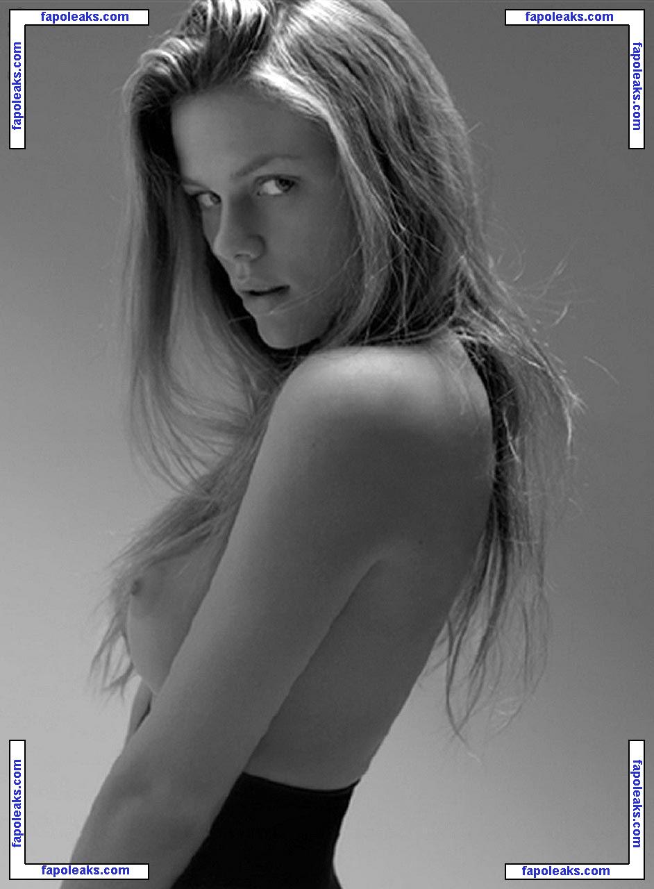 Brooklyn Decker nude photo #0155 from OnlyFans