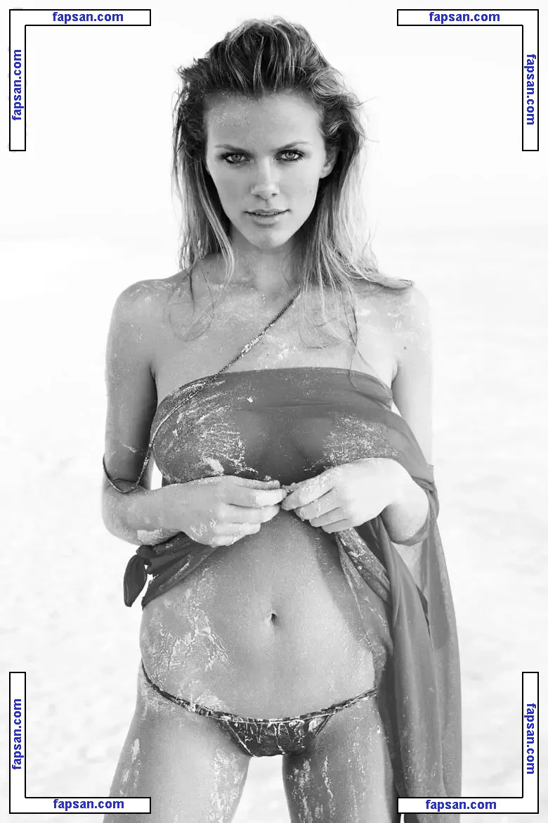 Brooklyn Decker nude photo #0246 from OnlyFans