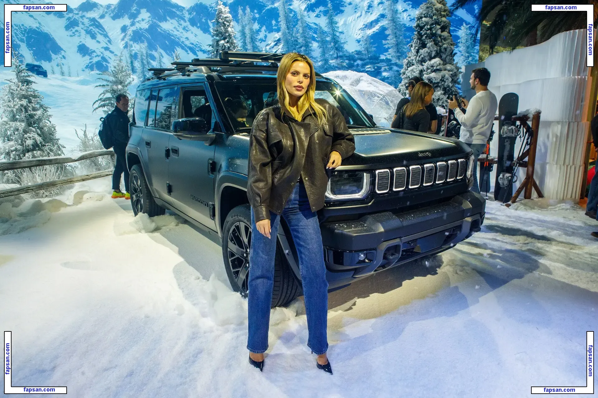 Brooks Nader голая фото #2338 с Онлифанс