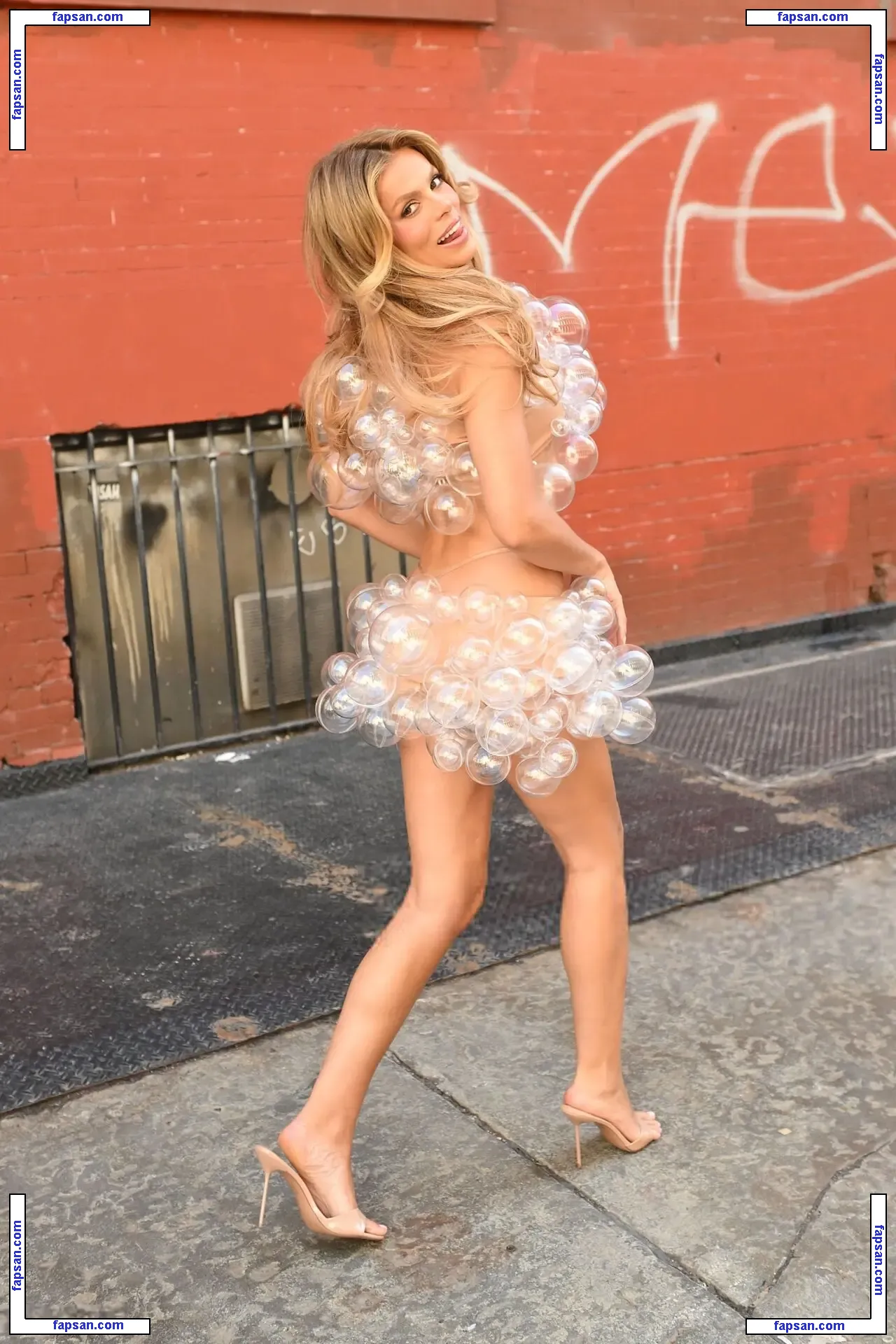 Brooks Nader голая фото #2394 с Онлифанс