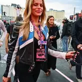 Brooks Nader голая #2375