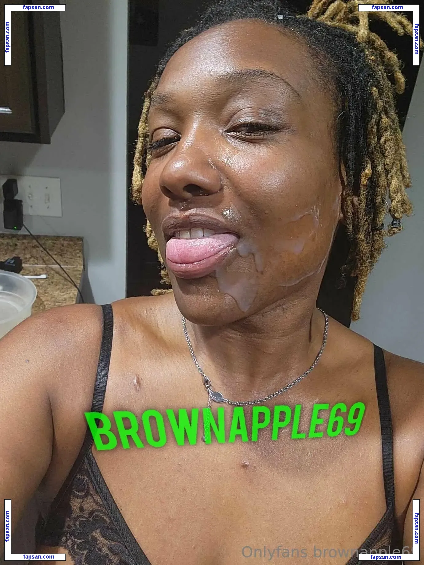 brownapple69 nude photo #0005 from OnlyFans