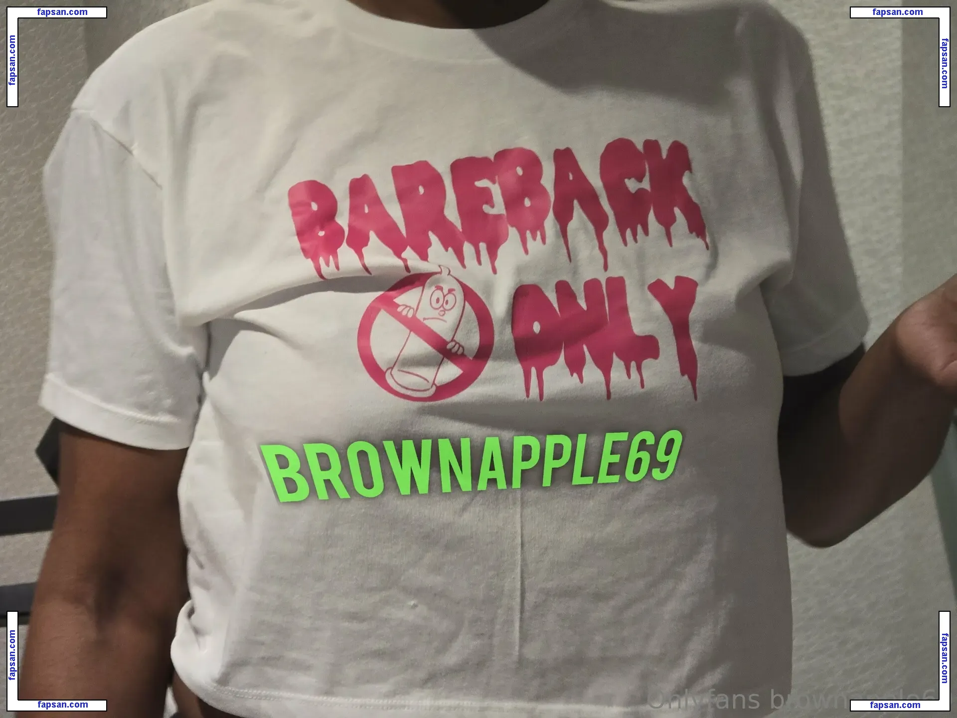 brownapple69 nude photo #0007 from OnlyFans