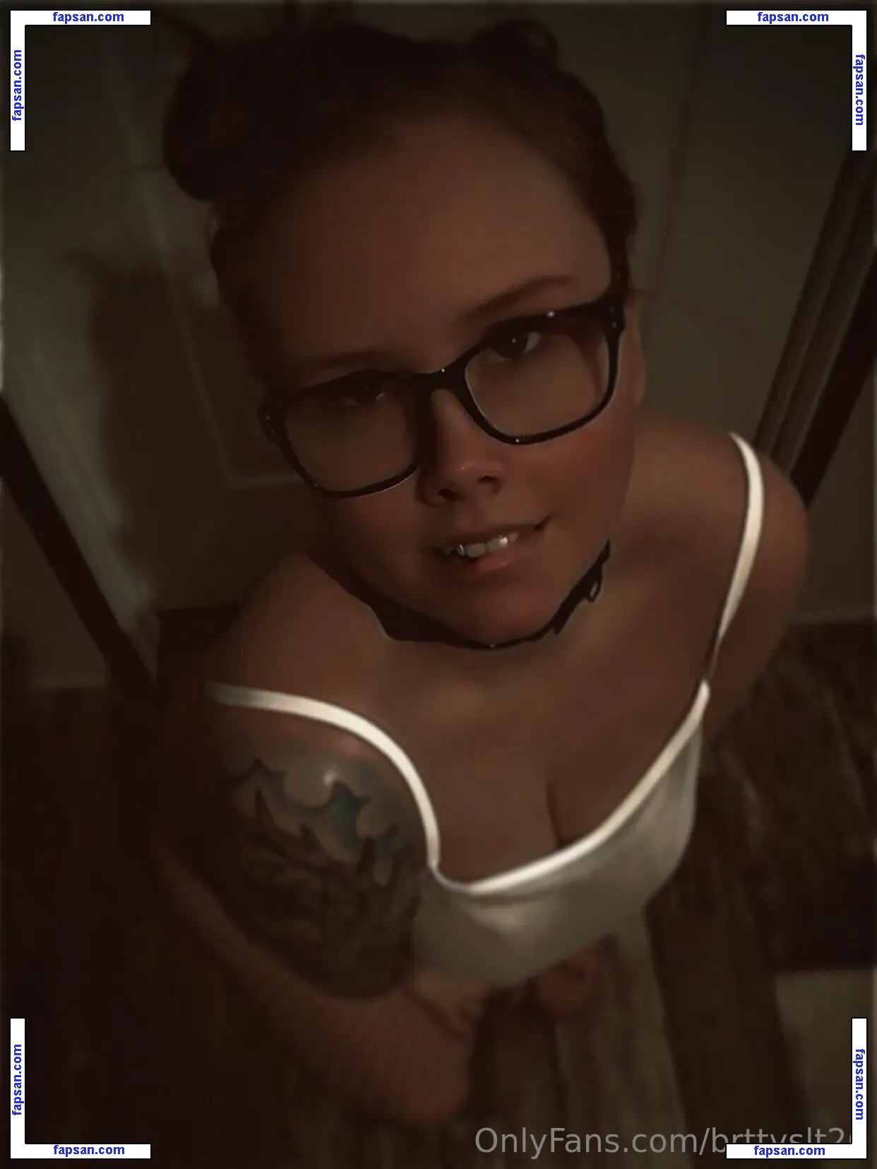 brttyslt26 nude photo #0027 from OnlyFans