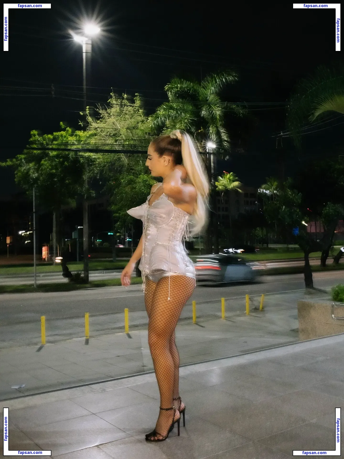 Bruna Griphao nude photo #0213 from OnlyFans