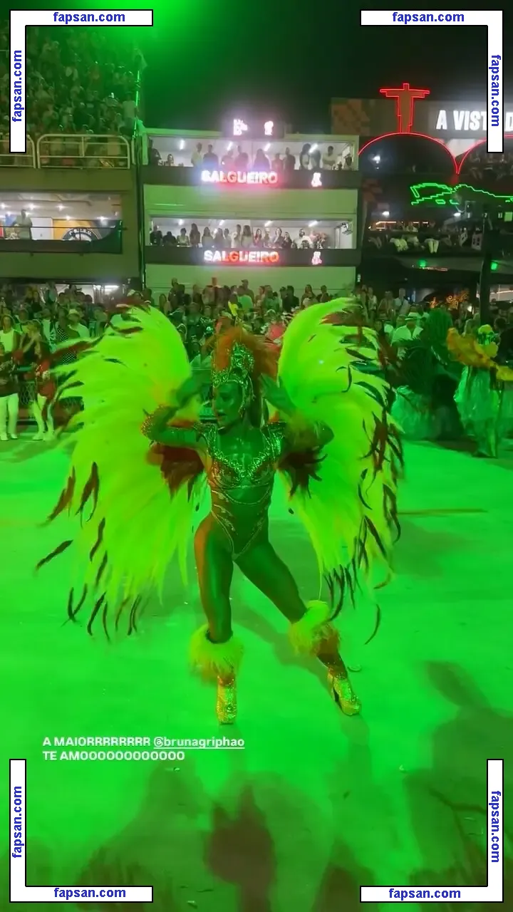 Bruna Griphao nude photo #0311 from OnlyFans