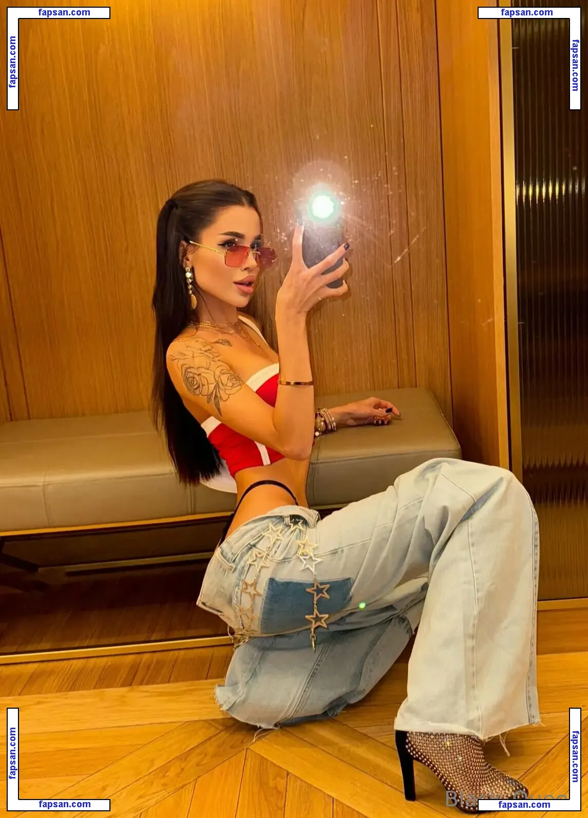 brunnete22 nude photo #0001 from OnlyFans
