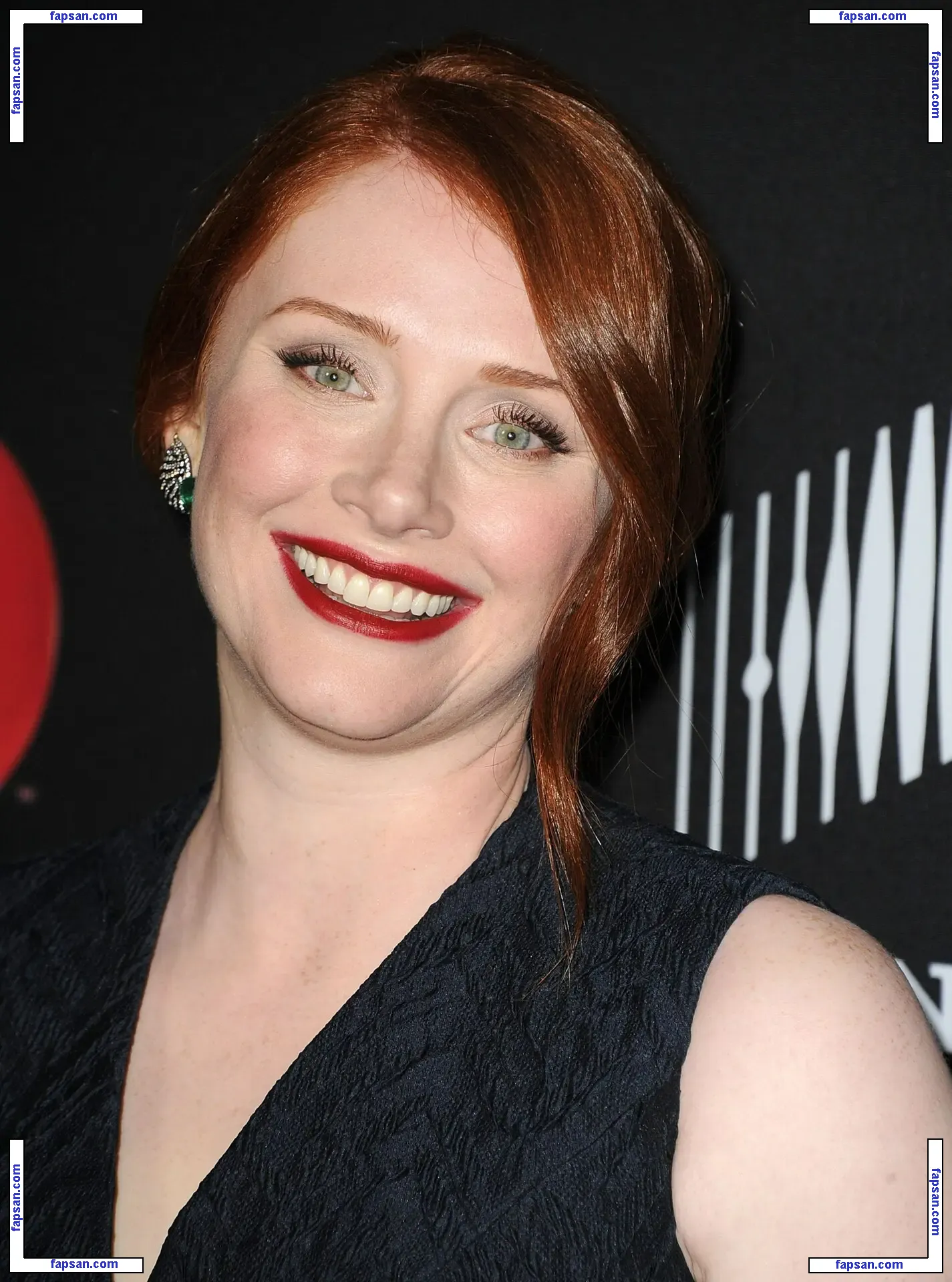 Bryce Dallas Howard nude photo #0500 from OnlyFans