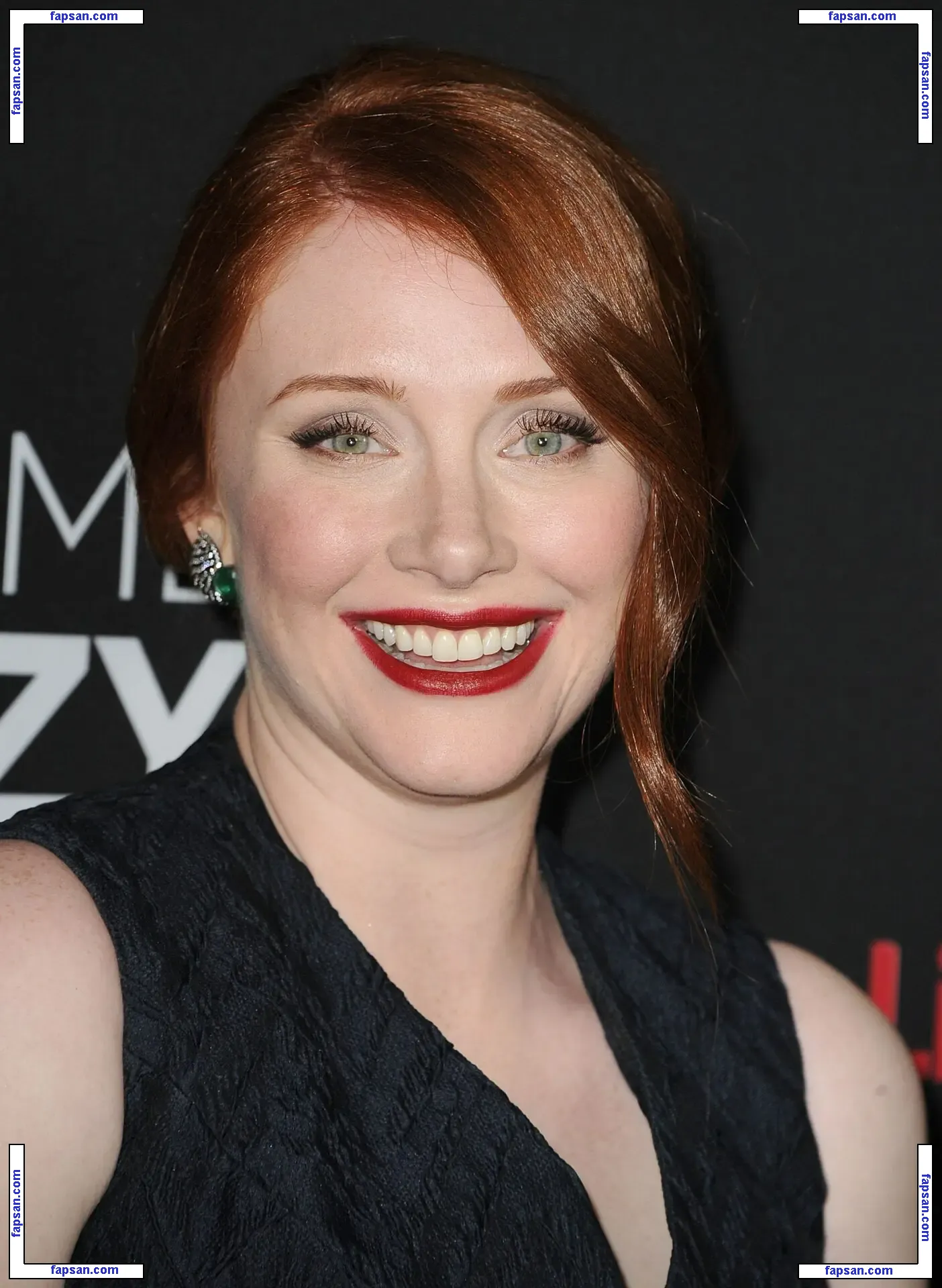 Bryce Dallas Howard nude photo #0503 from OnlyFans