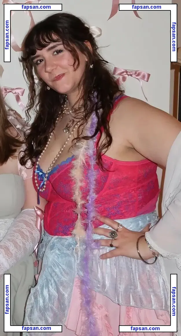 Brye nude photo #0019 from OnlyFans