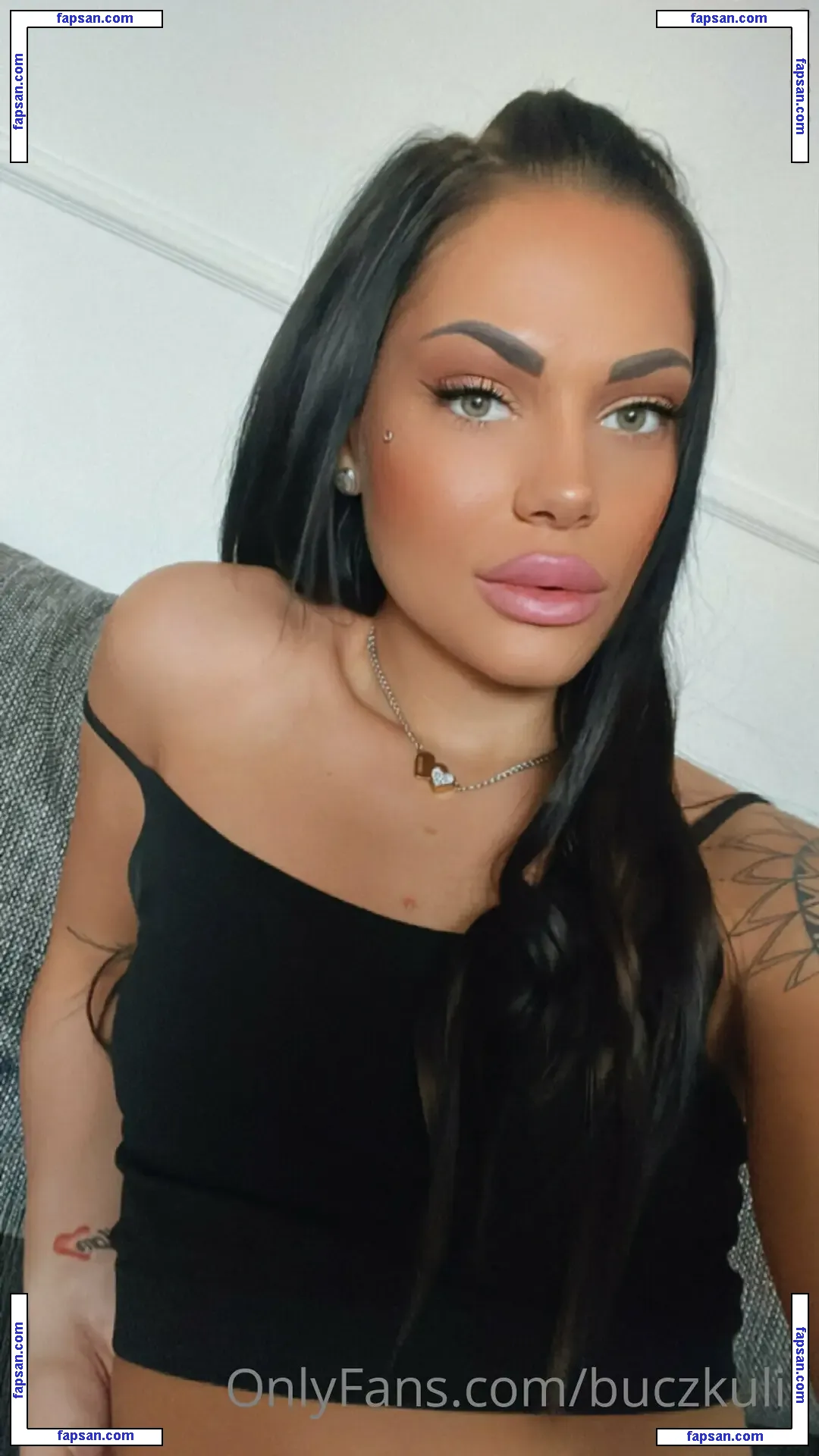 buczkulili nude photo #0260 from OnlyFans