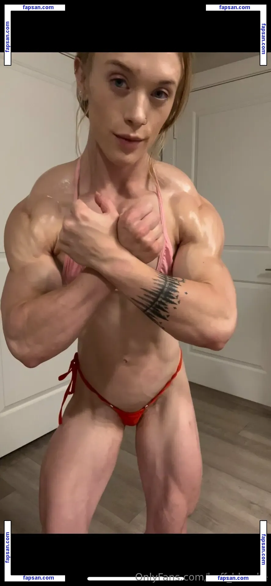 buff_blondie nude photo #0027 from OnlyFans