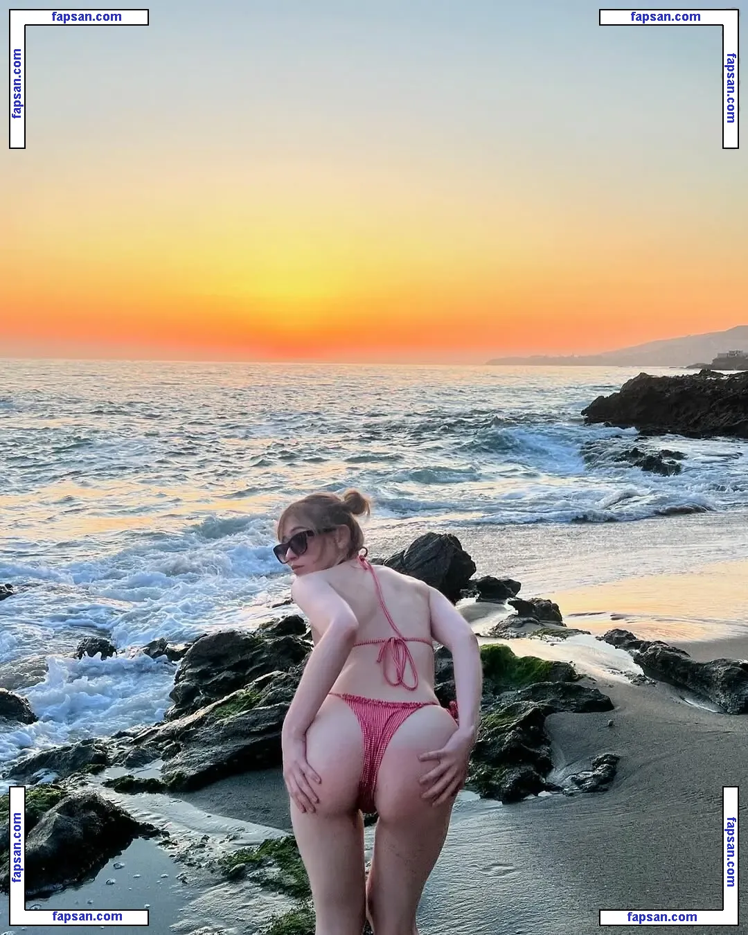 bug.universe nude photo #0005 from OnlyFans