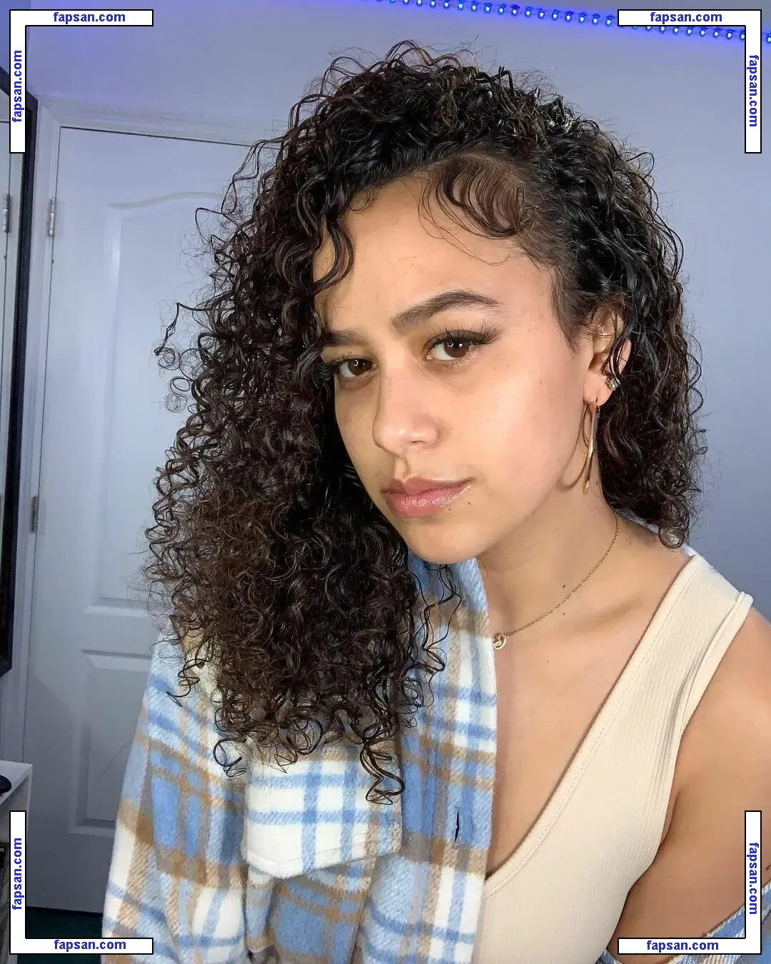 Bugzyy_p nude photo #0006 from OnlyFans