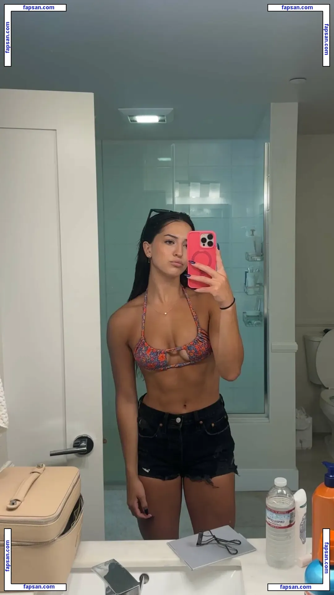 builtbybells nude photo #0031 from OnlyFans